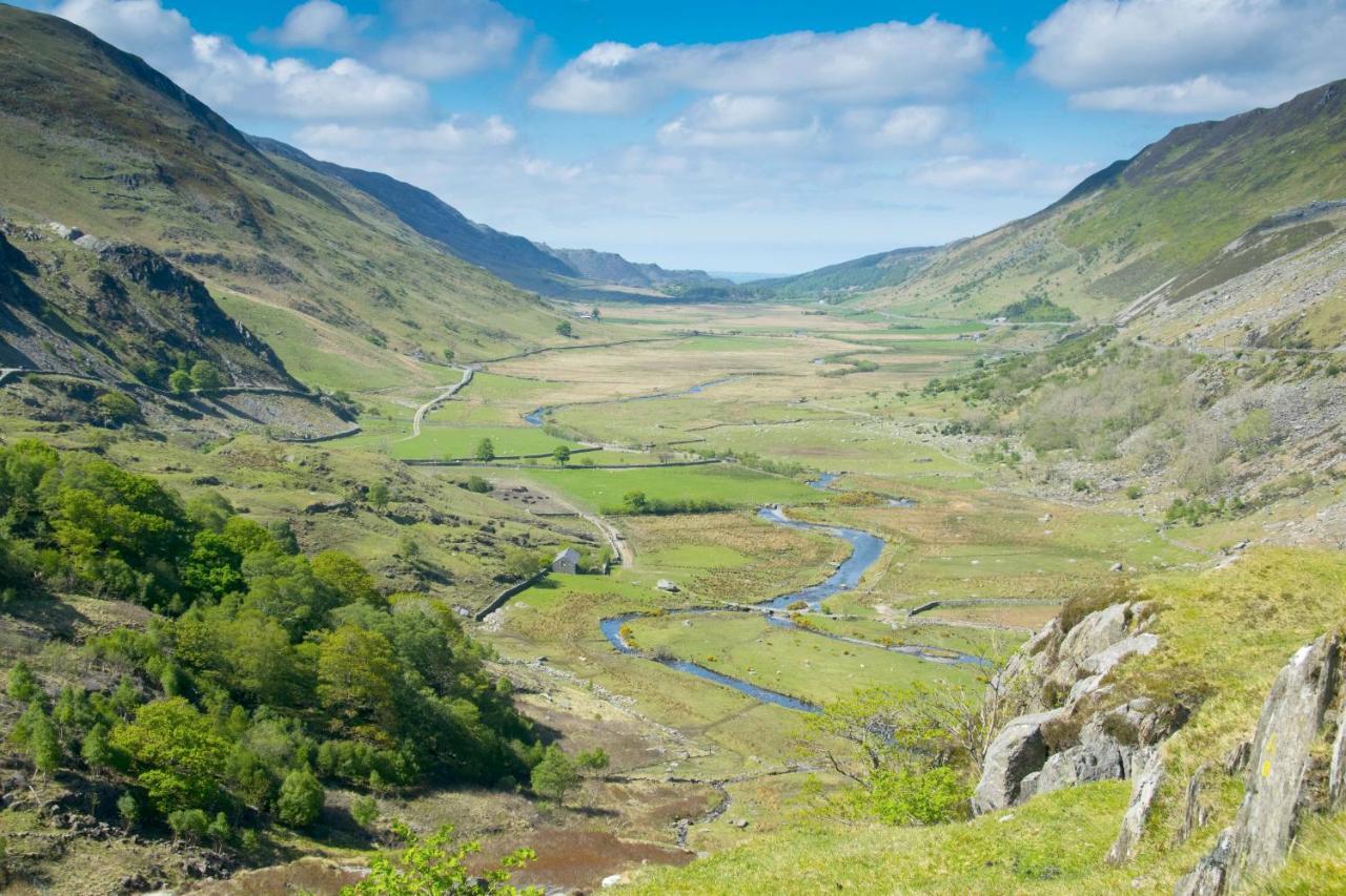 Snowdonia Mountain Hostel Bethesda Exteriör bild