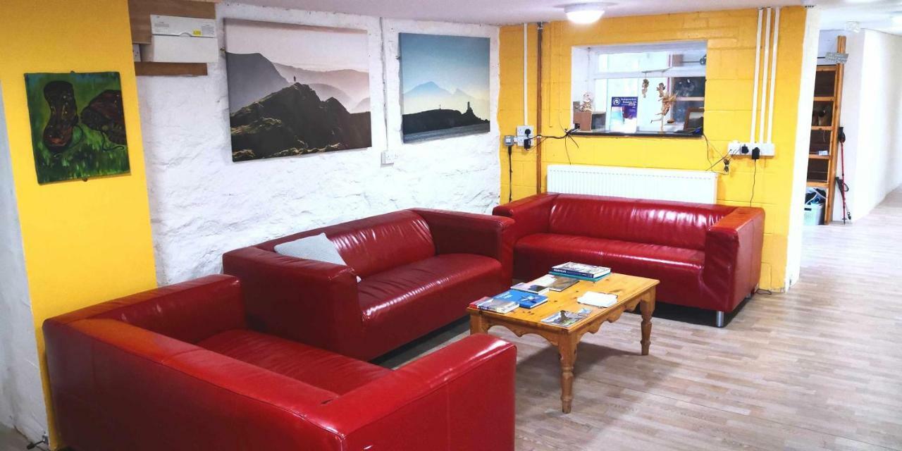 Snowdonia Mountain Hostel Bethesda Exteriör bild
